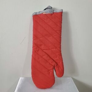 NWOT- MU Kitchen 100% Cotton Oven Mitt, Terry Cloth Lined